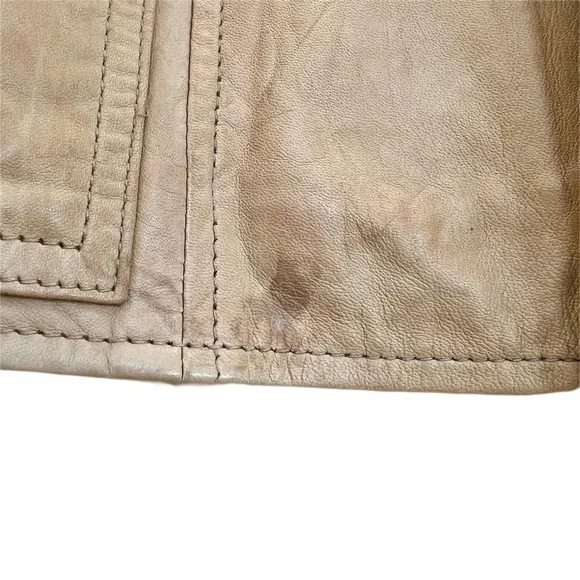 Identify Tan Leather Bomber Fall/Spring Jacket - Size 2 - Picture 9 of 10